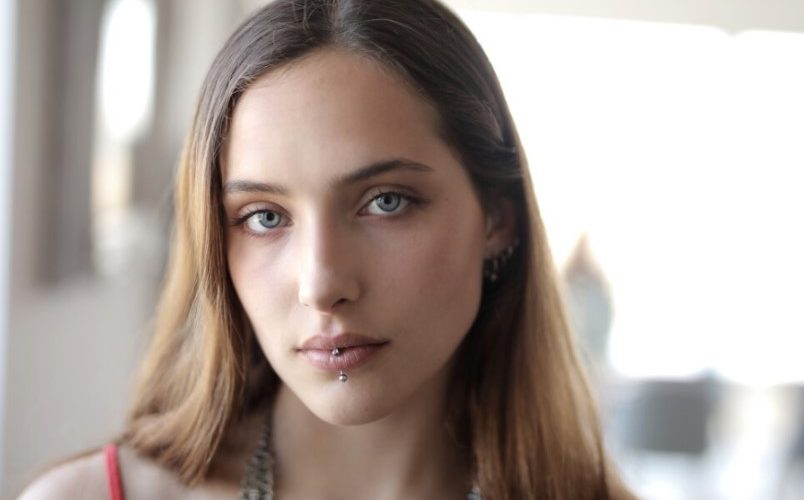 ponerse un piercing
