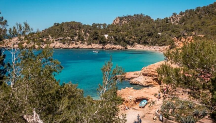 alojarse en Ibiza