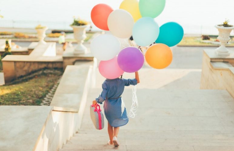 decoración con globos para fiestas